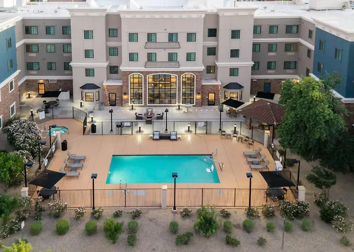 Hotel Staybridge By Ihg 3*