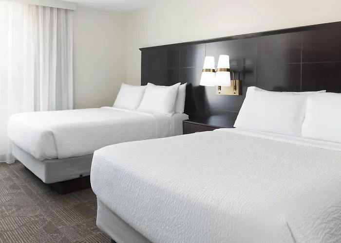 Staybridge By Ihg Hotel