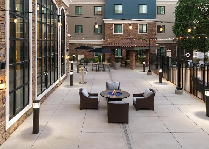 Staybridge By Ihg 3*